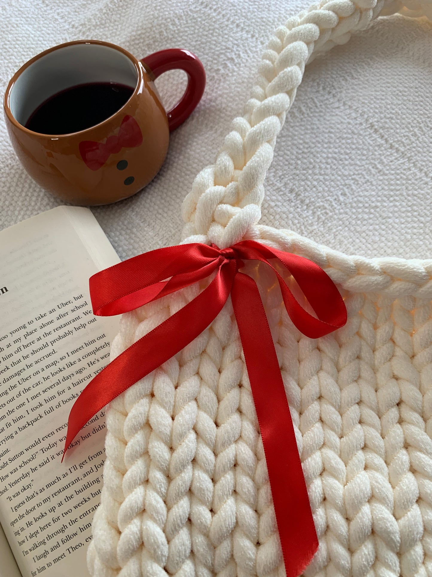 Handmade chunky knit bag with red bow